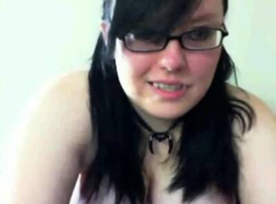 Chubby goth webcam - icpvid.com