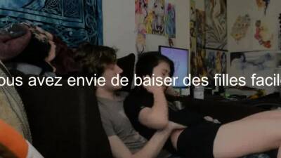 Une baise amateur sensuelle sur le canape - drtuber.com