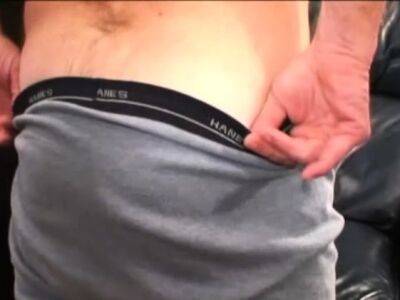 Amateur Harry Beating Off - drtuber.com