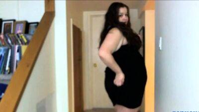 Leann amateur beautiful brunette with big boobs - drtuber.com