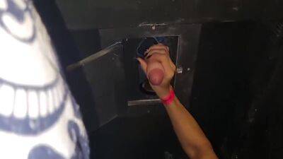 Couple Sucking Cocks At Gloryhole At Swing Party 6 Min - upornia.com