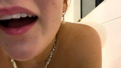 Hot emo amateur solo masturbation - drtuber.com