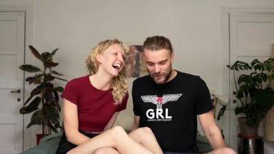 Real amateur girlfriend fingering masturbation - drtuber.com