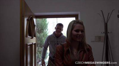 Watch Czech amateur mega-titted swingers in close-up action! - sexu.com - Czech Republic