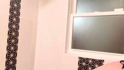 Lewd amateur brunette teen meg davis webcam masturbation - drtuber.com