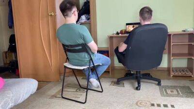 Hot Girl Fucked While Amateur Cuckold Sees Movie - upornia.com - Russia