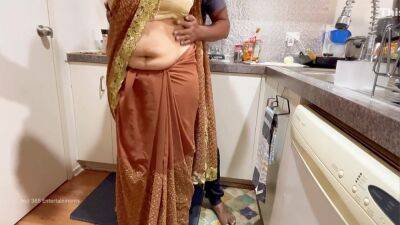 Indian Couple Romance In The Kitchen - Saree Sex - Saree Lifted Up Ass Spanked Boobs Press - hclips.com - India