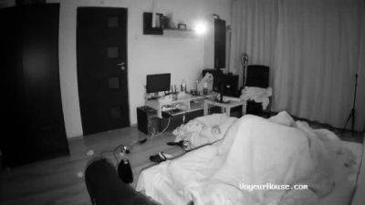 Real couple having late night sex - drtuber.com