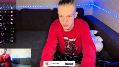 Webcam amateur tasha sky entertains a voyeurs foot fetish w - drtuber.com