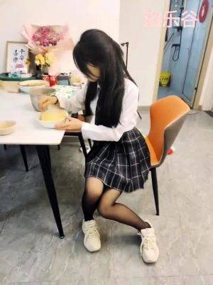 Amateur couple playing fetish games - drtuber.com - China