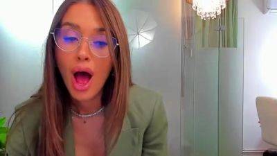 Masturbating Sexy Webcam Babe Big Boobs Webcam Solo - drtuber.com