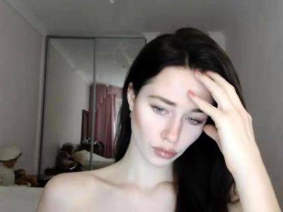 Brunette Solo Webcam Masturbation - drtuber.com