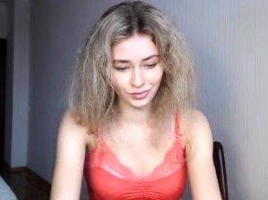 Russian Blonde Babe Masturbating her pussy on webcam - drtuber.com - Russia