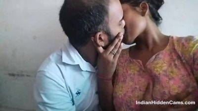 Desi Couple Sex Scandal, Sucking Indian GF Big Boobs and Blowjob - hotmovs.com - India