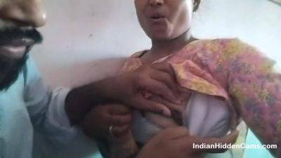 Desi Couple Sex Scandal, Sucking Indian GF Big Boobs and Blowjob - hotmovs.com - India