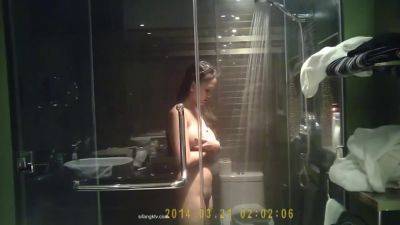 Asian Girls Bathing Hidden Cam Voyeur - voyeurhit.com