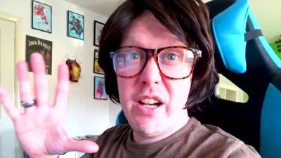 Amateur nerd fucks - drtuber.com - Britain