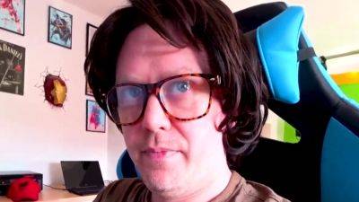 Amateur nerd fucks - drtuber.com - Britain