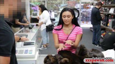 Cute Amateur Pawns Her Pussy And Fucked At The Pawnshop - hotmovs.com