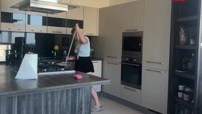 Pov Blonde Amateur Emilynoir Gets Fucked In The Kitchen And Sucks Cock - hclips.com