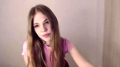 Hot Busty Webcam Babe Masturbate Solo - drtuber.com