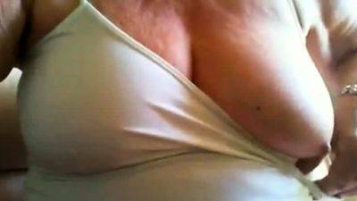 British Granny Masturbating on Webcam - drtuber.com - Britain