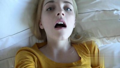 Kate Bloom Hot Homemade Fuck with Big Natural Tits and Blowjob - veryfreeporn.com - Britain