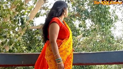Desi Stepmom Seduces Stepson For Hardcore Balcony Fucking - Hot Indian Homemade - veryfreeporn.com - India
