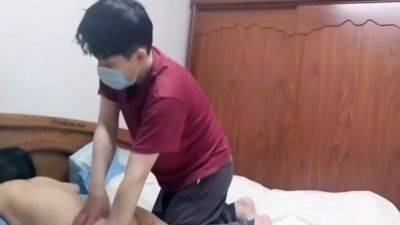 Amateur Asian street babe picked up and tricked into sex - drtuber.com - Japan