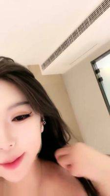 Amateur Asian Big Ass Dildoing More webcamgirls - drtuber.com - Japan