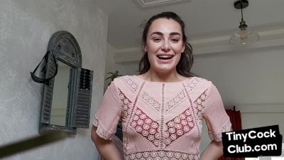 Real SPH amateur brit laughing of incel - txxx.com - Britain