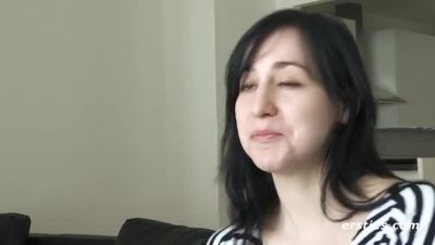 Dark-Haired German Amateur Brooklyn Rubs Her Pussy with Magic Wand Until She Shakes - porntry.com - Germany