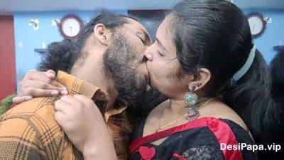 Indian Married Couple Love And Lust With Hardcore Sex - txxx.com - India