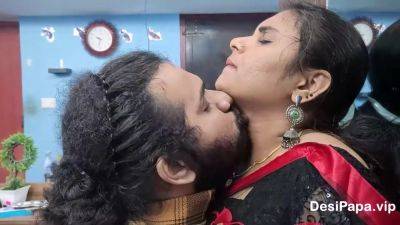 Indian Married Couple Love And Lust With Hardcore Sex - hotmovs.com - India