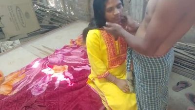 Assam Desi Village Girl Rukia Fucks Boyfriend in Hot Homemade Sex - veryfreeporn.com - India