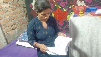 Indian Desi Girl Reads Book Before Hot Homemade Sex in HD - veryfreeporn.com - India