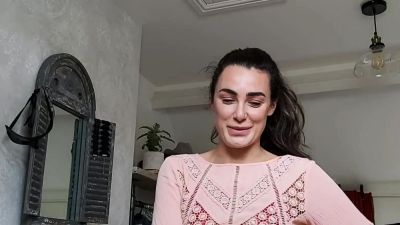 Real SPH amateur brit laughing of incel - drtuber.com - Britain