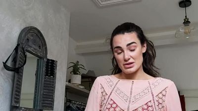 Real SPH amateur brit laughing of incel - drtuber.com - Britain