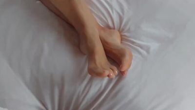 Hot Mature Blonde Wife Gives Footjob and Gets Creampie in Homemade Sex - porntry.com