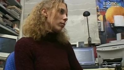 German Blonde MILF Fingering Her Pussy in Office - Amateur HD Solo Masturbation - xxxfiles.com - Germany