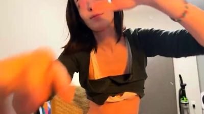 Hottest brunette solo webcam masturbation 2 - drtuber.com