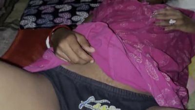 Hot Bengali Bhabhi Gets Fingered in Milky Night - Desi Homemade Sex - xxxfiles.com - India