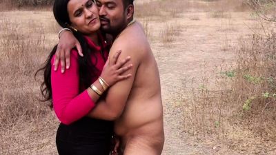 Indian Couple Hardcore Fucking In Open Jungle - drtuber.com - India