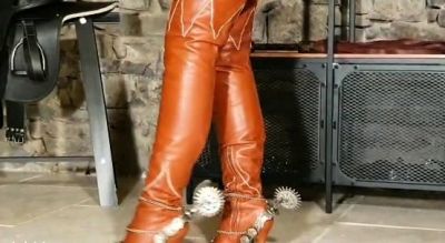 Amateur femdom fetish bitches - drtuber.com