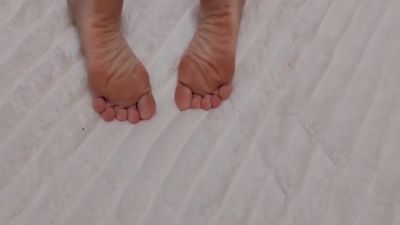 Amateur Blonde Mature Wife Enjoys Naked Massage And Sex - hclips.com