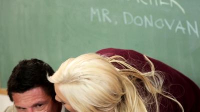 Amateur blonde bitch takes it hardcore on the sofa - drtuber.com