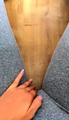Masturbating amateur cums after solo fun - drtuber.com