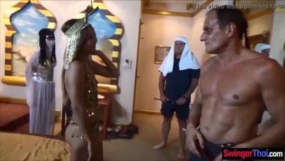 Hot Thai amateur swinger orgy with pussy licking and blowjob action - veryfreeporn.com - Thailand