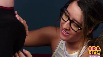 Cfnm Amateur Teen 18+ Does Her 1st Cfnm Bj With Cumshot Ending 5 Min - hotmovs.com
