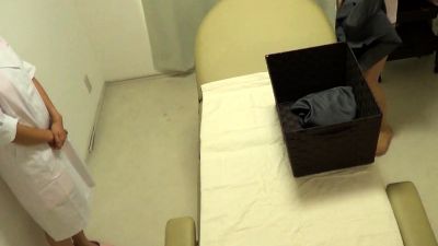 Amateur cam girl fingers and toys with her loose ass - drtuber.com - Japan